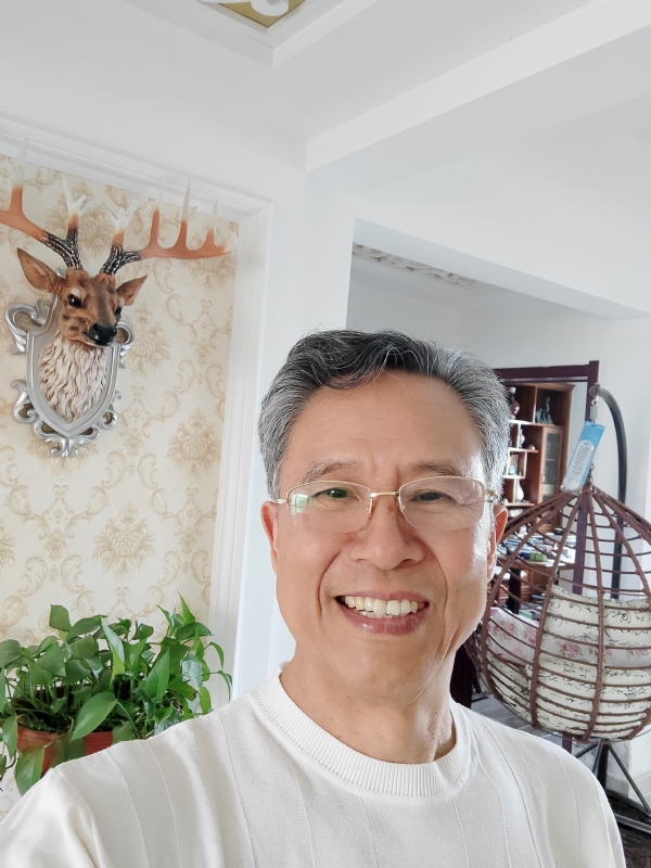 坐看云起时的第一张照片--泰安相亲服务中心