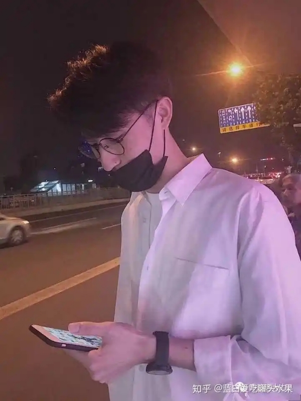 情圣的第一张照片--泰安相亲服务中心