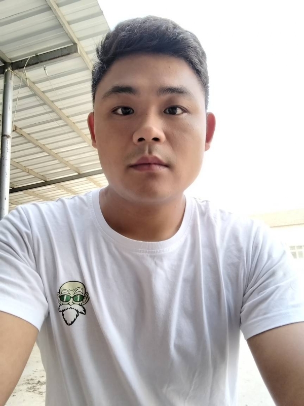 高大威武的第一张照片--泰安相亲服务中心