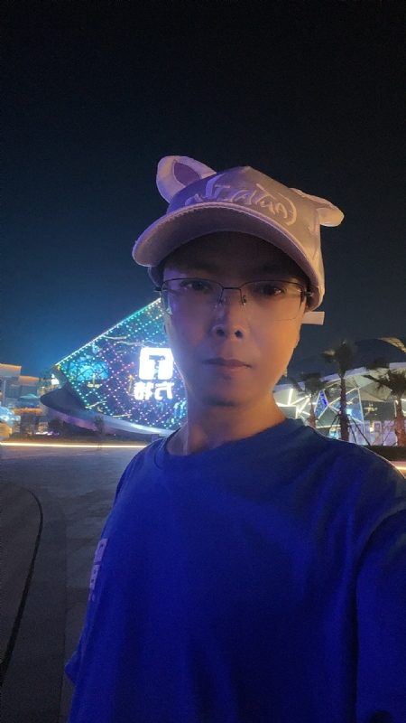 富贵使我们相遇的第一张照片--泰安相亲服务中心
