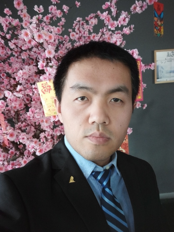 我就是个翻译的第二张照片--泰安相亲服务中心
