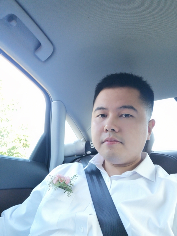 小阿郎的第二张照片--泰安相亲服务中心