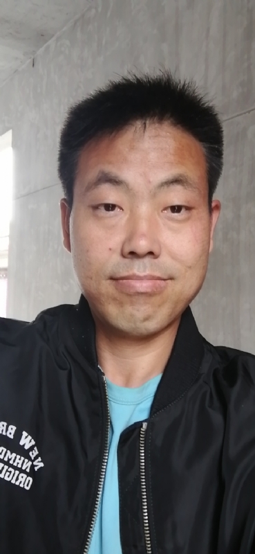 奋斗的执着的第二张照片--泰安相亲服务中心
