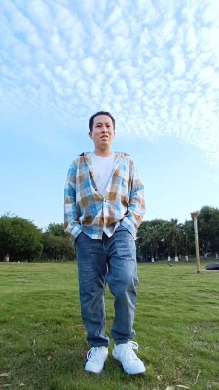 曹先生的第一张照片--泰安相亲服务中心