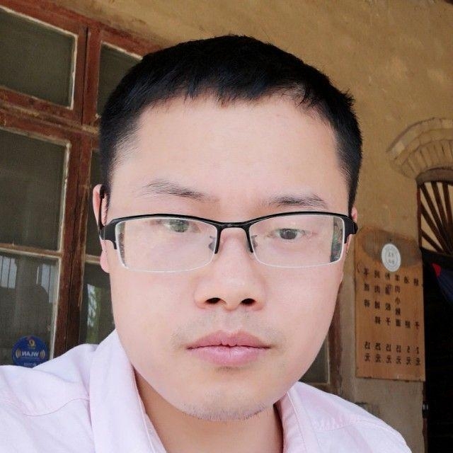 碌心待转的第一张照片--泰安相亲服务中心