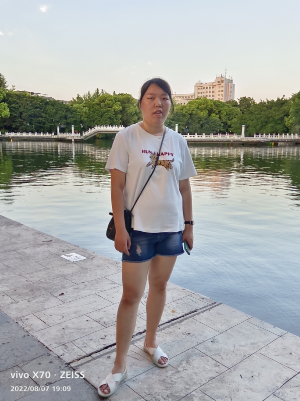 幸福触手可及的第一张照片--泰安相亲服务中心