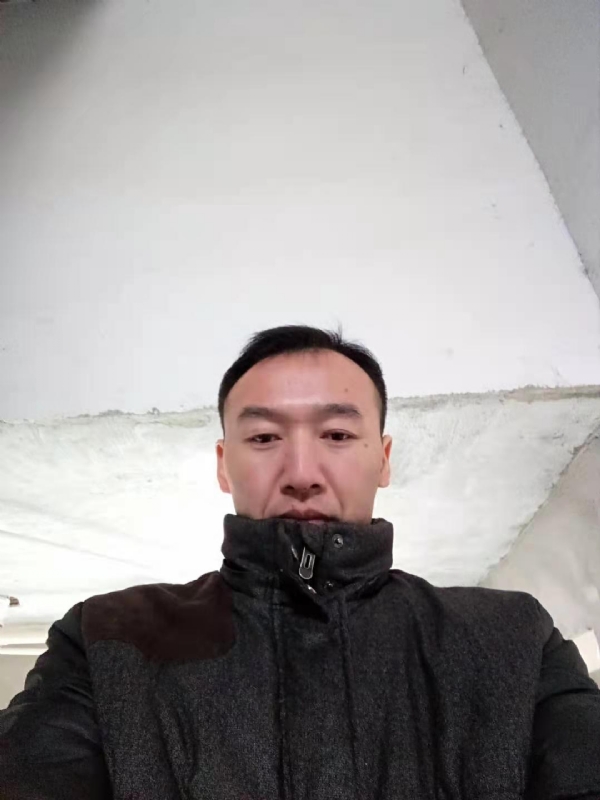 孤狼的第三张照片--泰安相亲服务中心