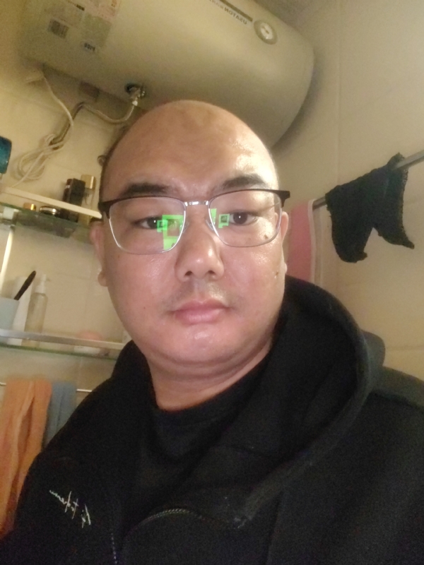 小胖子的第一张照片--泰安相亲服务中心