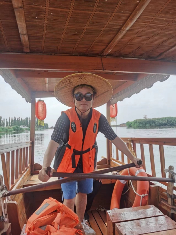 小龙虾的第二张照片--泰安相亲服务中心