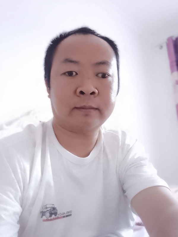 张家小伙子的第四张照片--泰安相亲服务中心