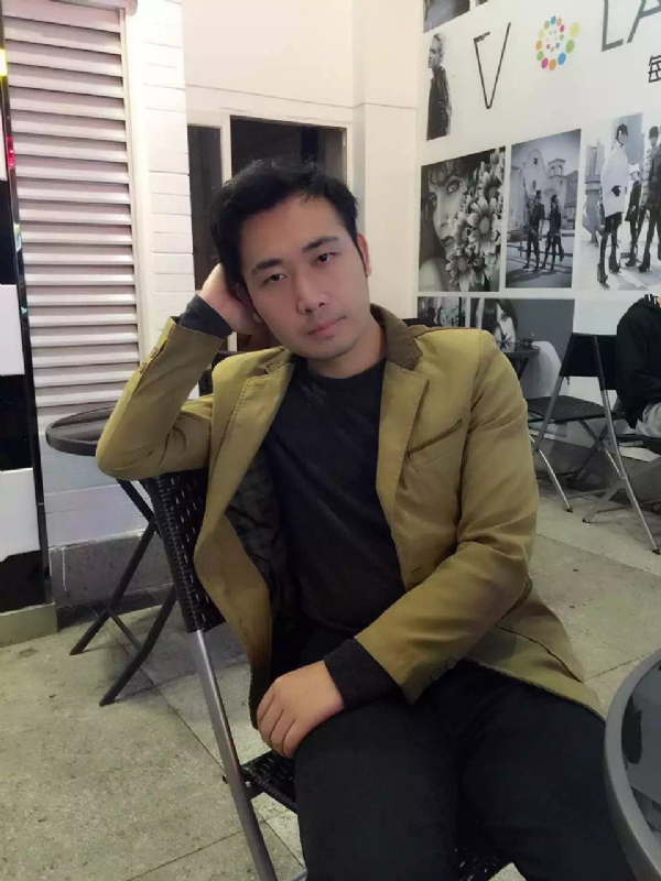 Pretty杨的第一张照片--泰安相亲服务中心