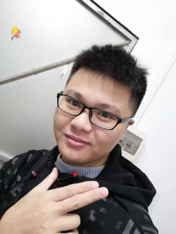 小小梦执的第二张照片--泰安相亲服务中心