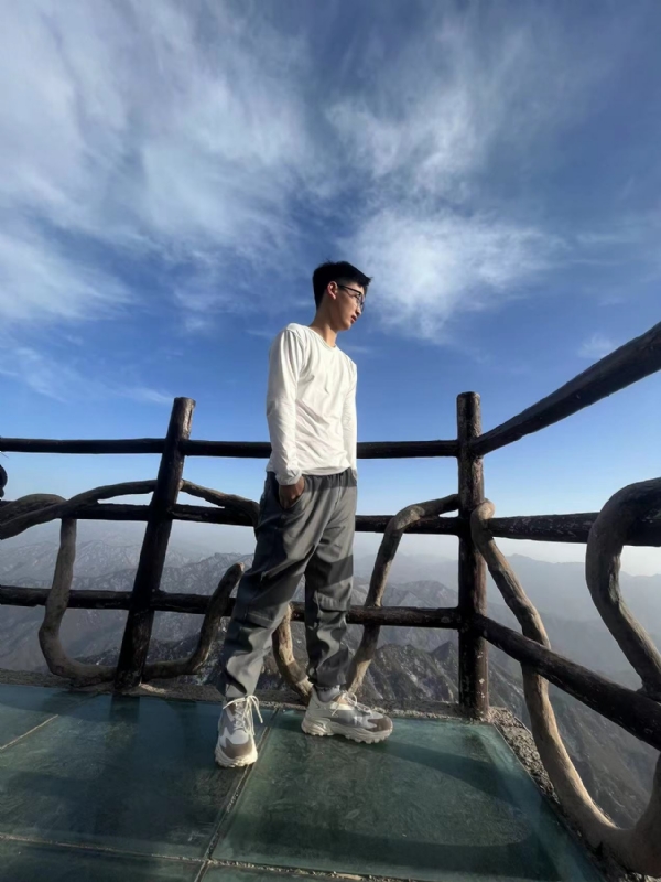 怜ぁ熙的第一张照片--泰安相亲服务中心