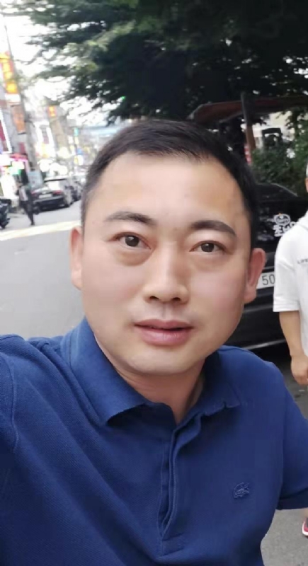 李龙的第一张照片--泰安相亲服务中心