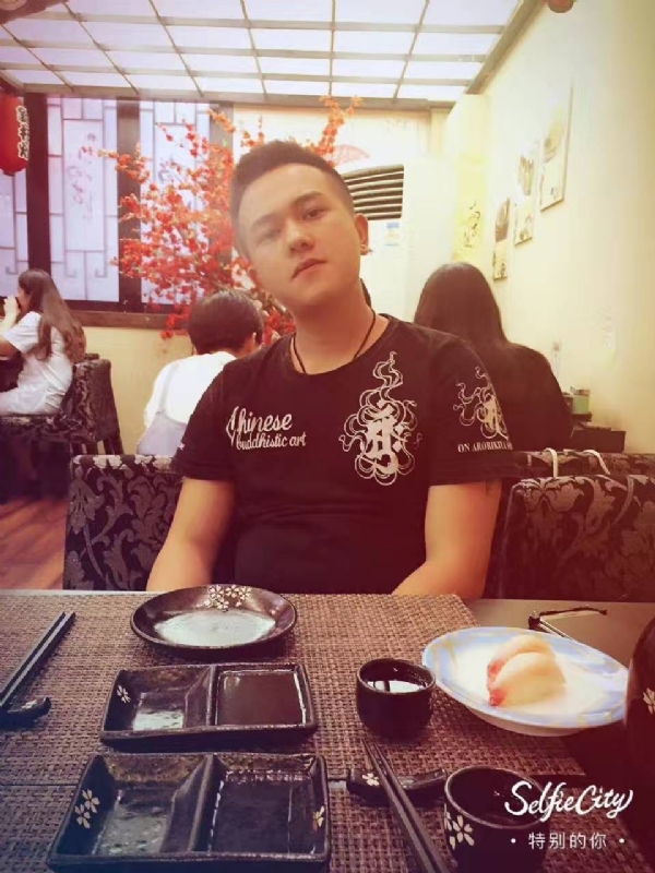 夏天的第四张照片--泰安相亲服务中心