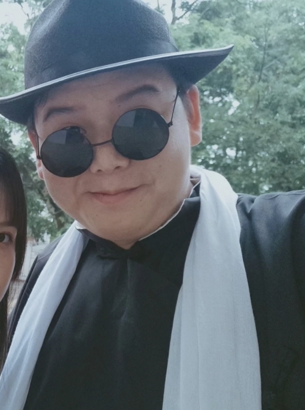小路口的第一张照片--泰安相亲服务中心