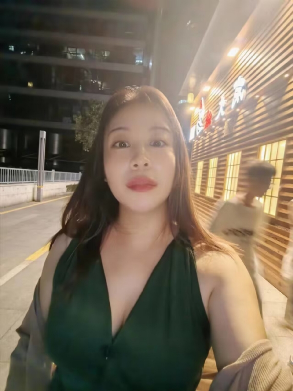 叶子青青的第四张照片--泰安相亲服务中心
