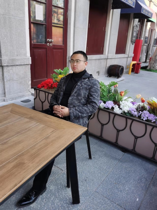 小独的第一张照片--泰安相亲服务中心
