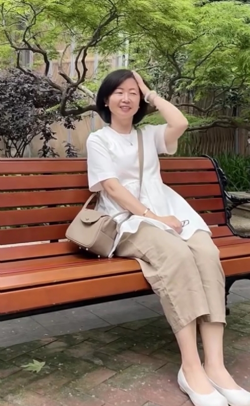 千年老母猪的第五张照片--泰安相亲服务中心