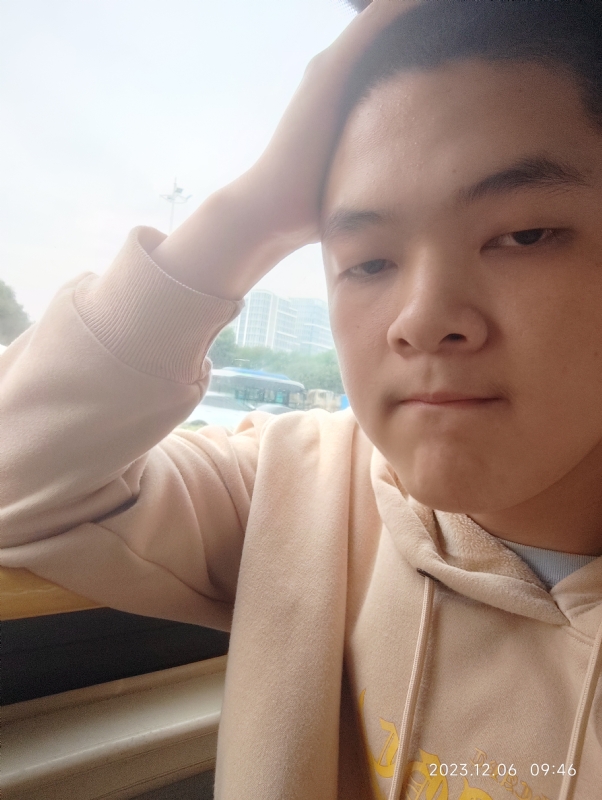 孤独的狼的第一张照片--泰安相亲服务中心