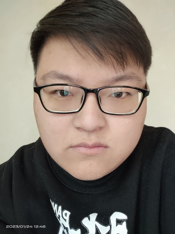 龙先生的第一张照片--泰安相亲服务中心