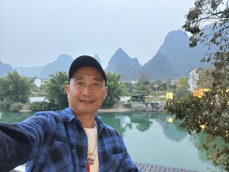 民叔叔的第一张照片--泰安相亲服务中心