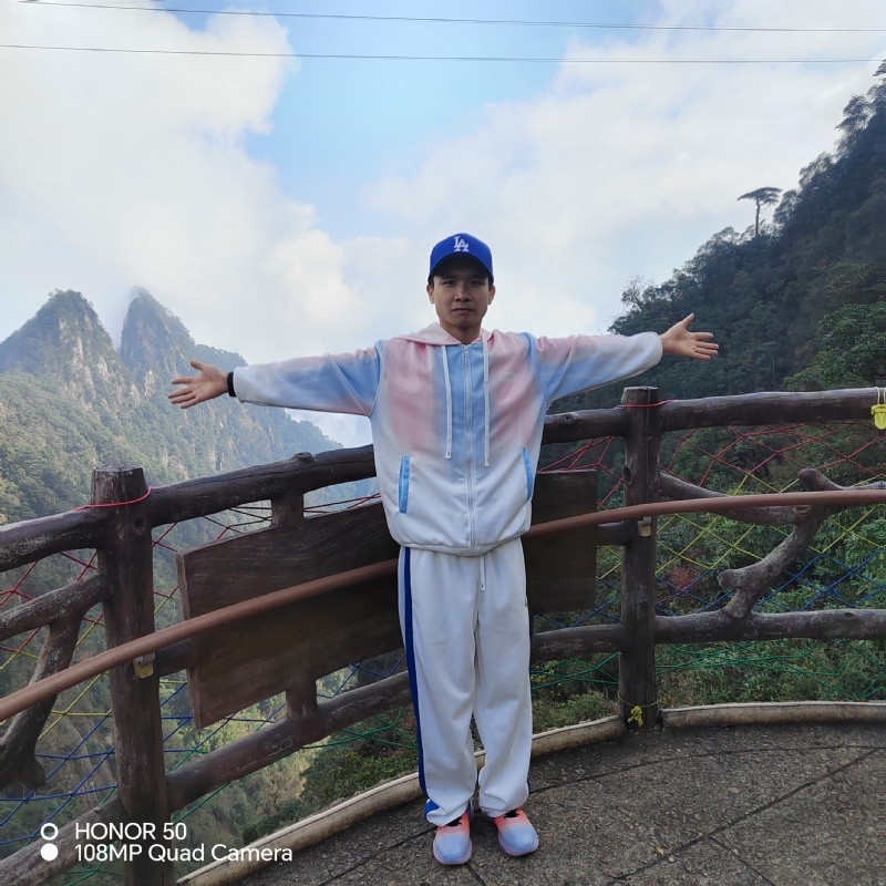 明明的第一张照片--泰安相亲服务中心