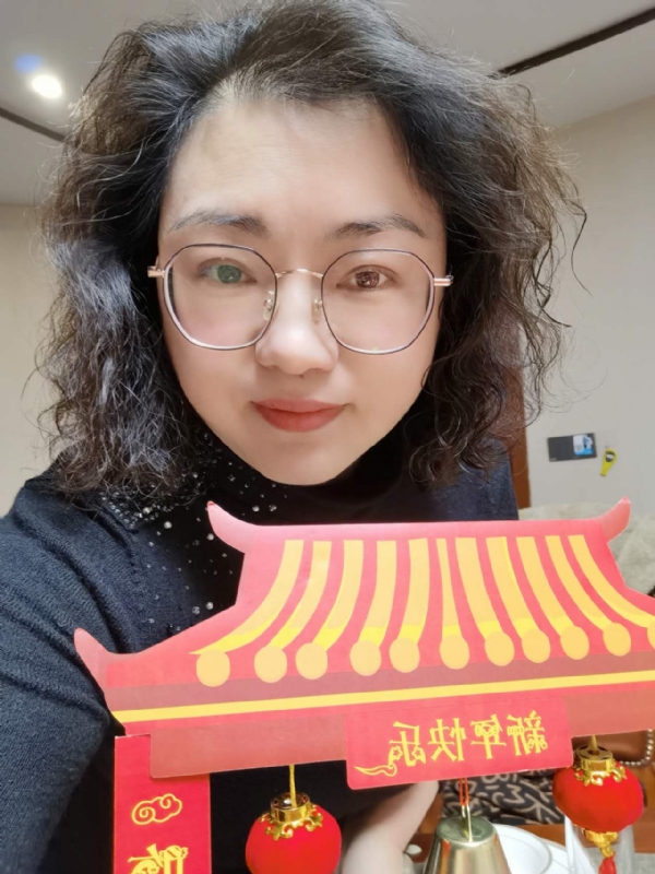 May的第一张照片--泰安相亲服务中心