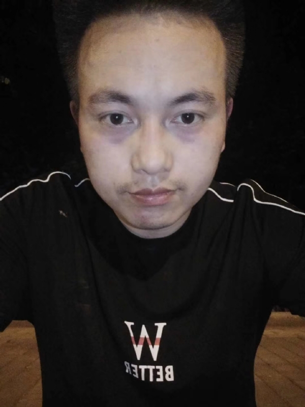 拓荒者的第一张照片--泰安相亲服务中心