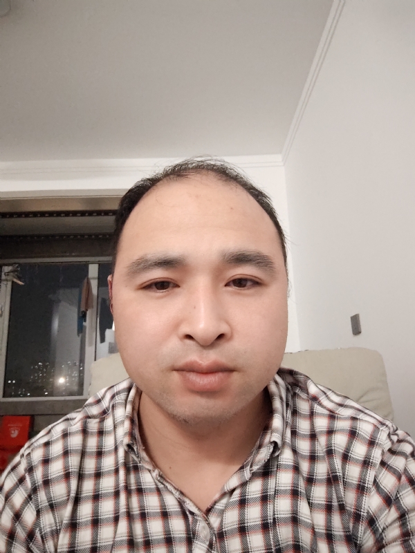 liang22的第一张照片--泰安相亲服务中心