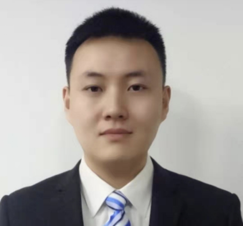 英俊潇洒的第一张照片--泰安相亲服务中心