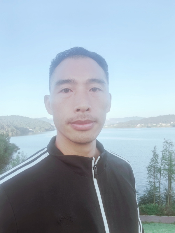 Runner的第一张照片--泰安相亲服务中心