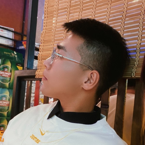 yang的第一张照片--泰安相亲服务中心