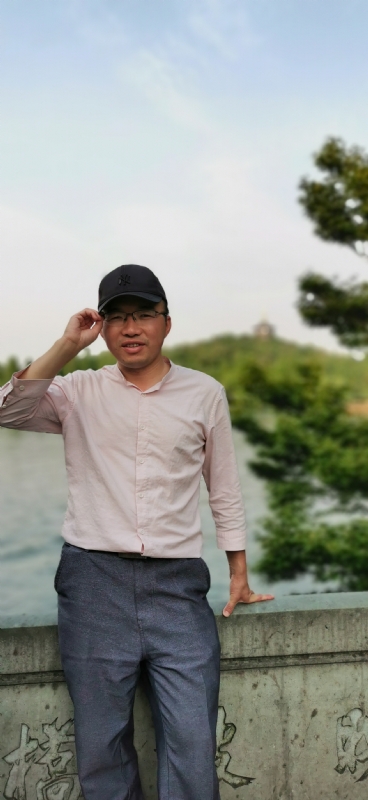 大叔有点忙的第三张照片--泰安相亲服务中心