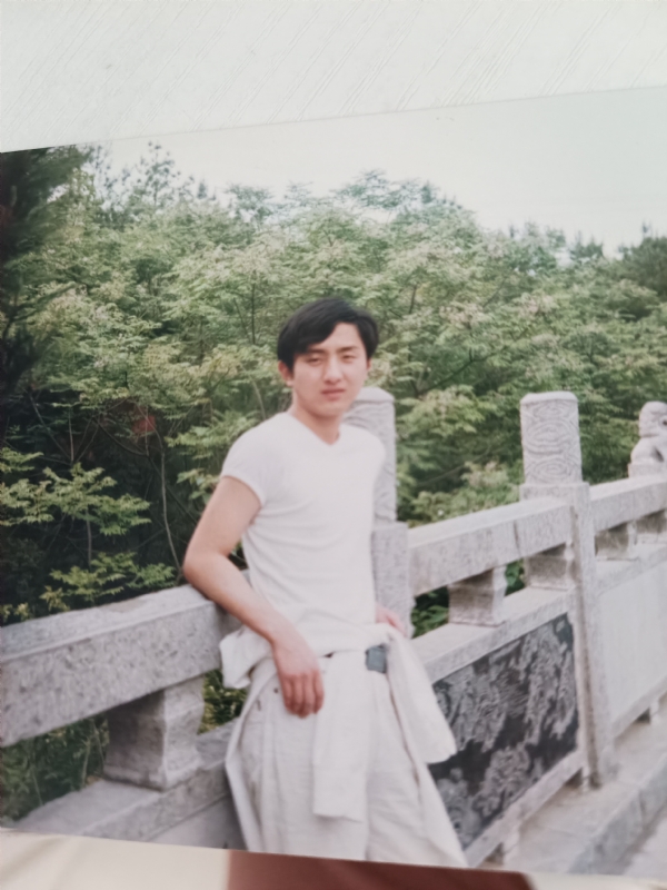 朱琦的第二张照片--泰安相亲服务中心