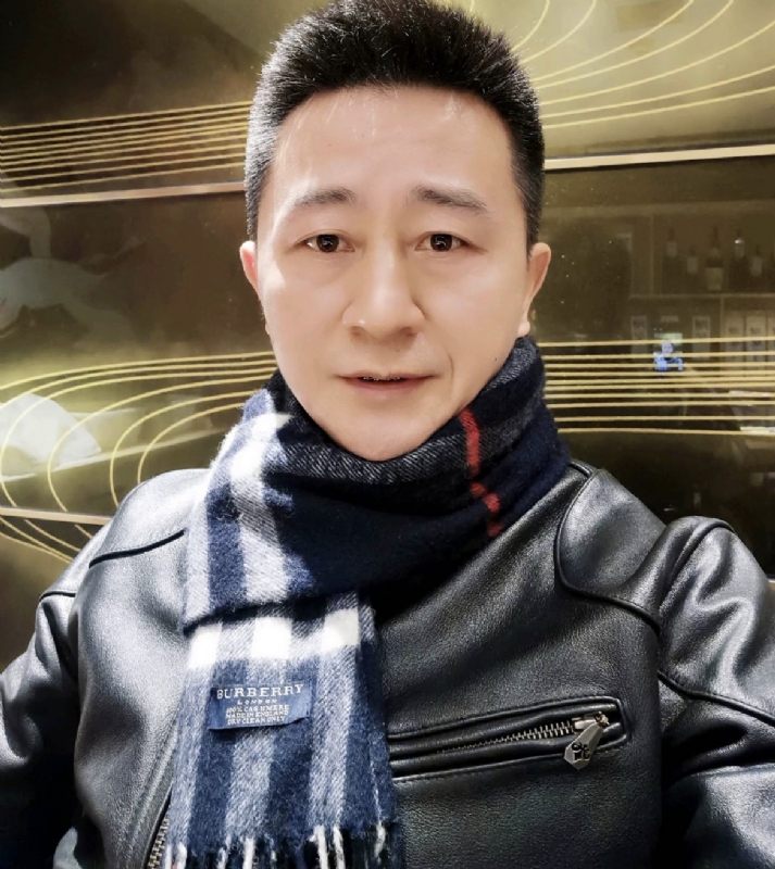 情到深处的第一张照片--泰安相亲服务中心