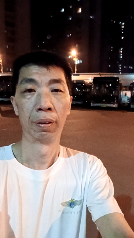 小丑的第一张照片--泰安相亲服务中心