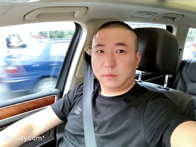 路人甲的第一张照片--泰安相亲服务中心