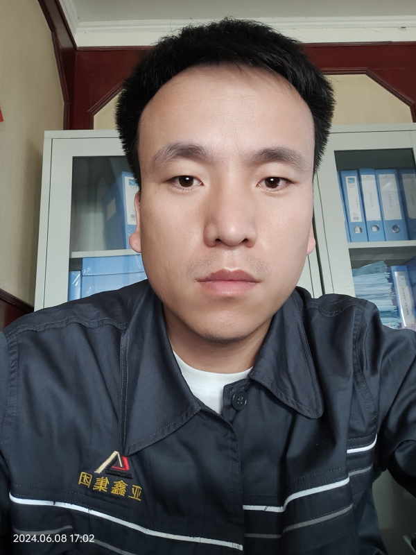 难说的第一张照片--泰安相亲服务中心