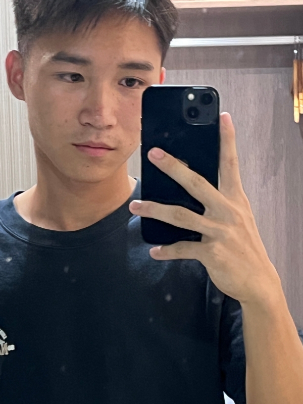 画家的第一张照片--泰安相亲服务中心
