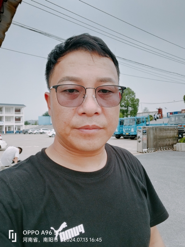 楚辞的第二张照片--泰安相亲服务中心