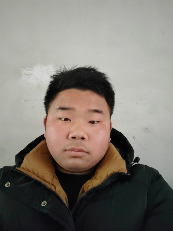 精神饱满的第五张照片--泰安相亲服务中心