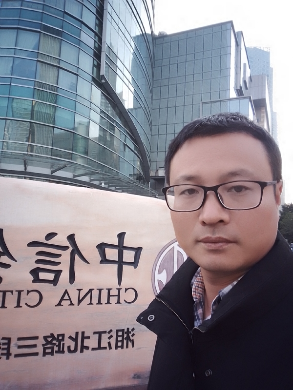 晚秋的第一张照片--泰安相亲服务中心