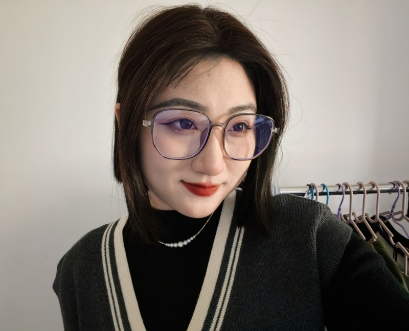 Helen的第一张照片--泰安相亲服务中心