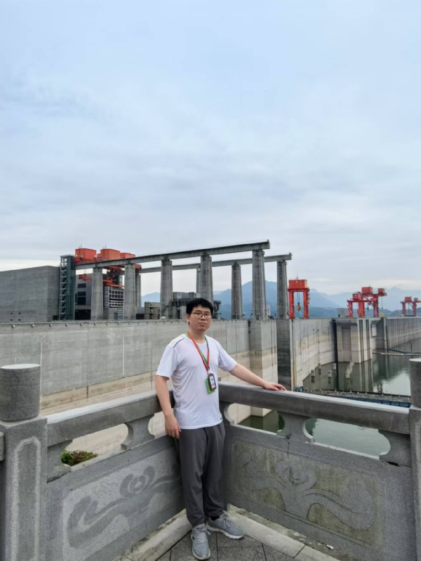 xhfsx的第一张照片--泰安相亲服务中心