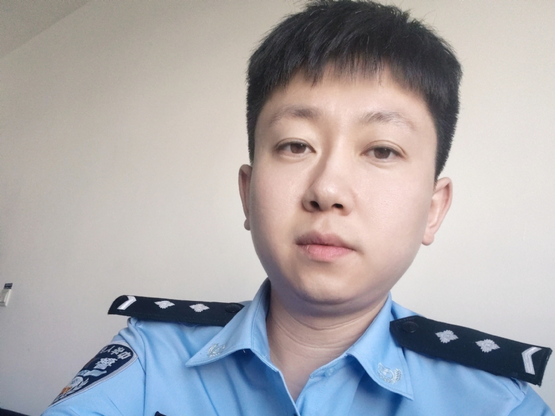 峻仔的第一张照片--泰安相亲服务中心