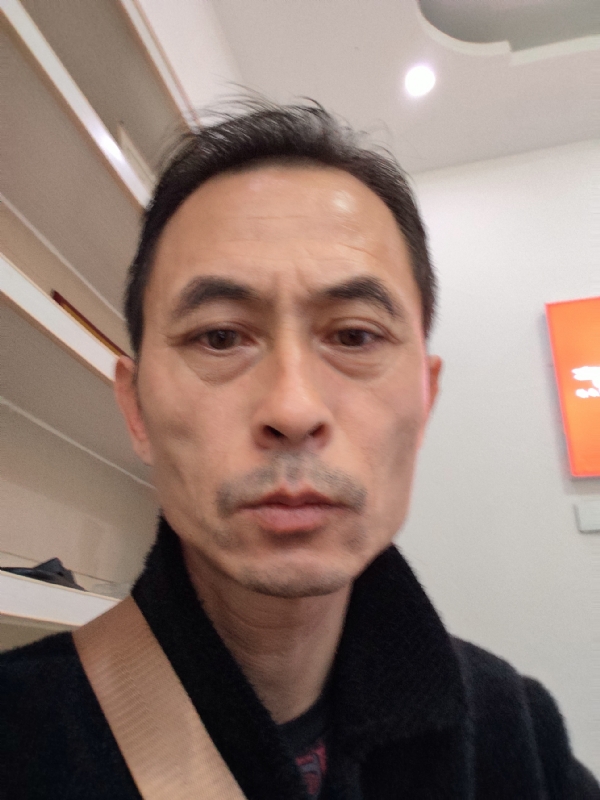 清晨阳光的第一张照片--泰安相亲服务中心