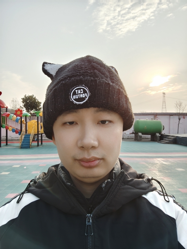 王连杰的第一张照片--泰安相亲服务中心