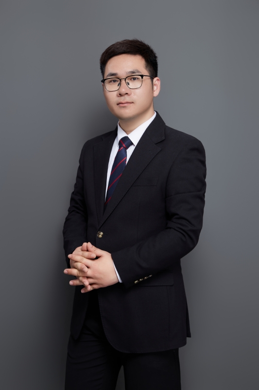 认真的第一张照片--泰安相亲服务中心