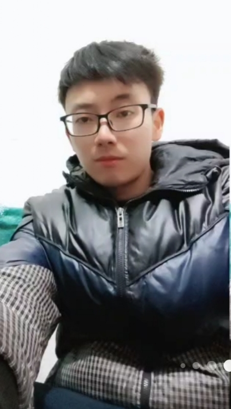 吐泡泡的小鱼的第一张照片--泰安相亲服务中心
